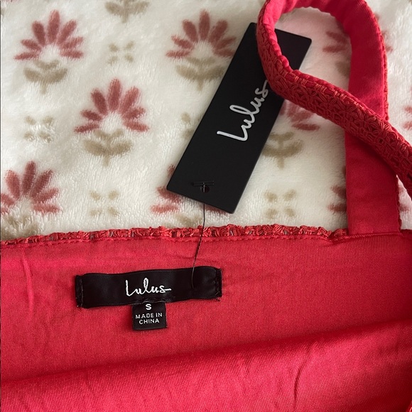 Red Crochet Two-Piece Set - Picture 9 of 9